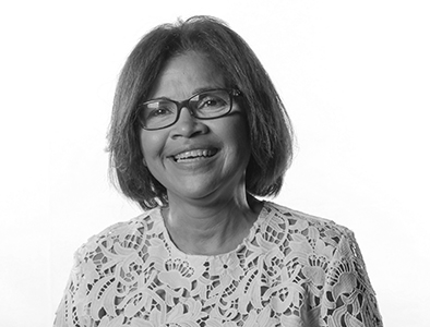 Dra. Leandra Tapia